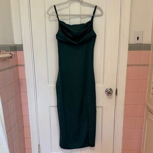 NWT Fiemaoves Elegant Silky Green Women's Dress